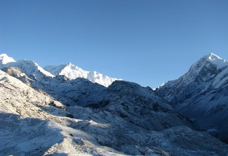 Dzongri Trek, Snow trek in India